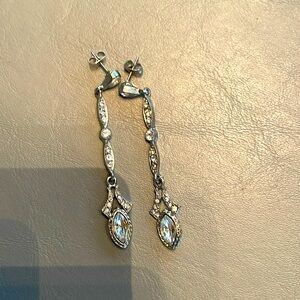 Drop rhinestone earrings